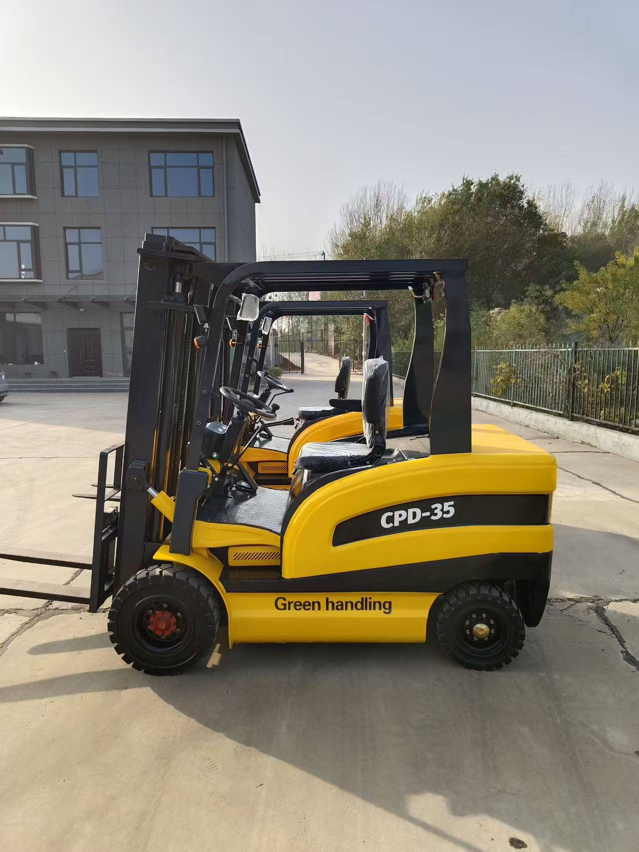 Elektryczny wózek widłowy do p – Hydraulic Car Lift recenzja i cena